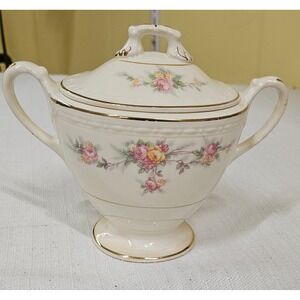 Homer Laughlin Eggshell Georgian Sugar Bowl with Lid Floral Gold Trim‎ J47N5